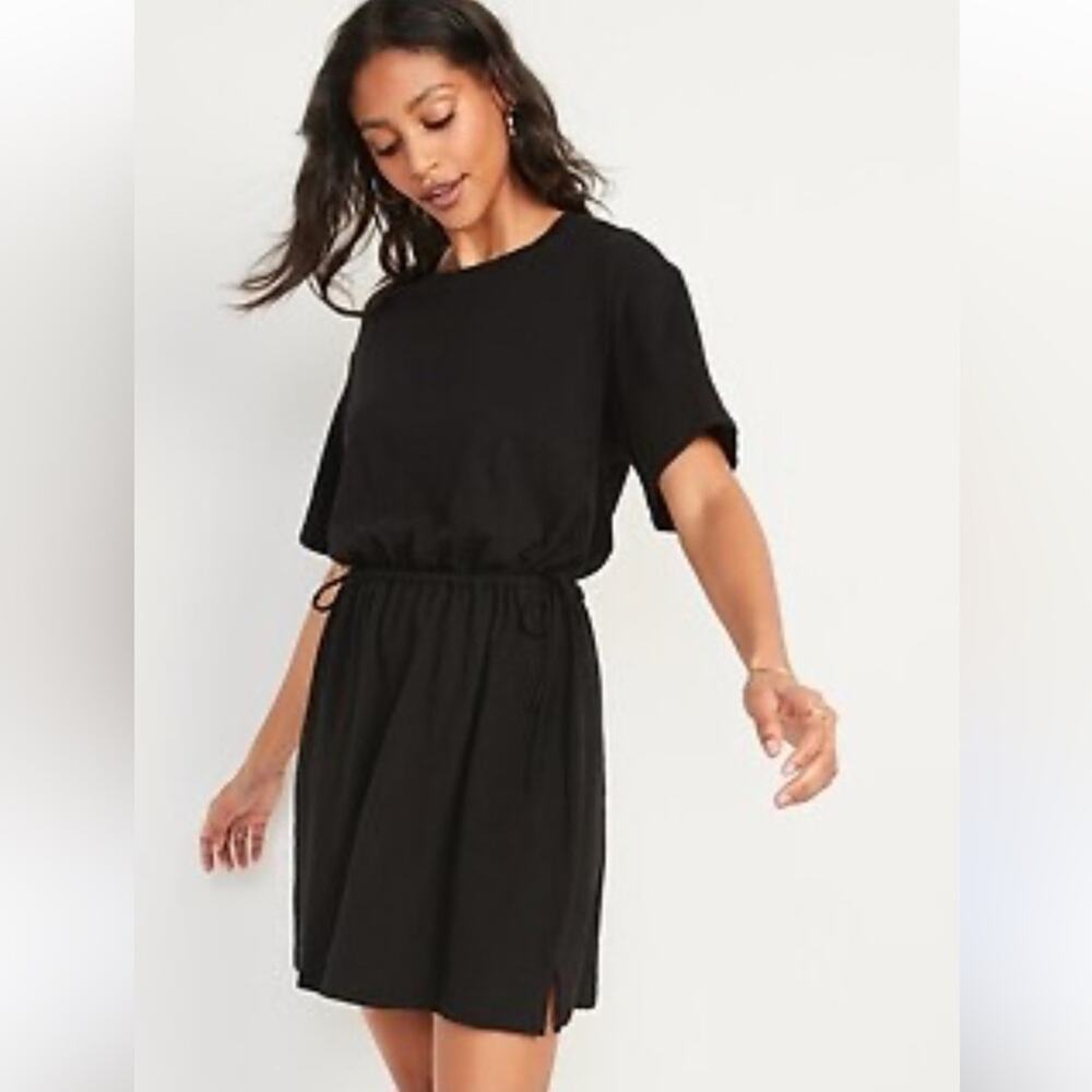 Black Short Sleeve Dress